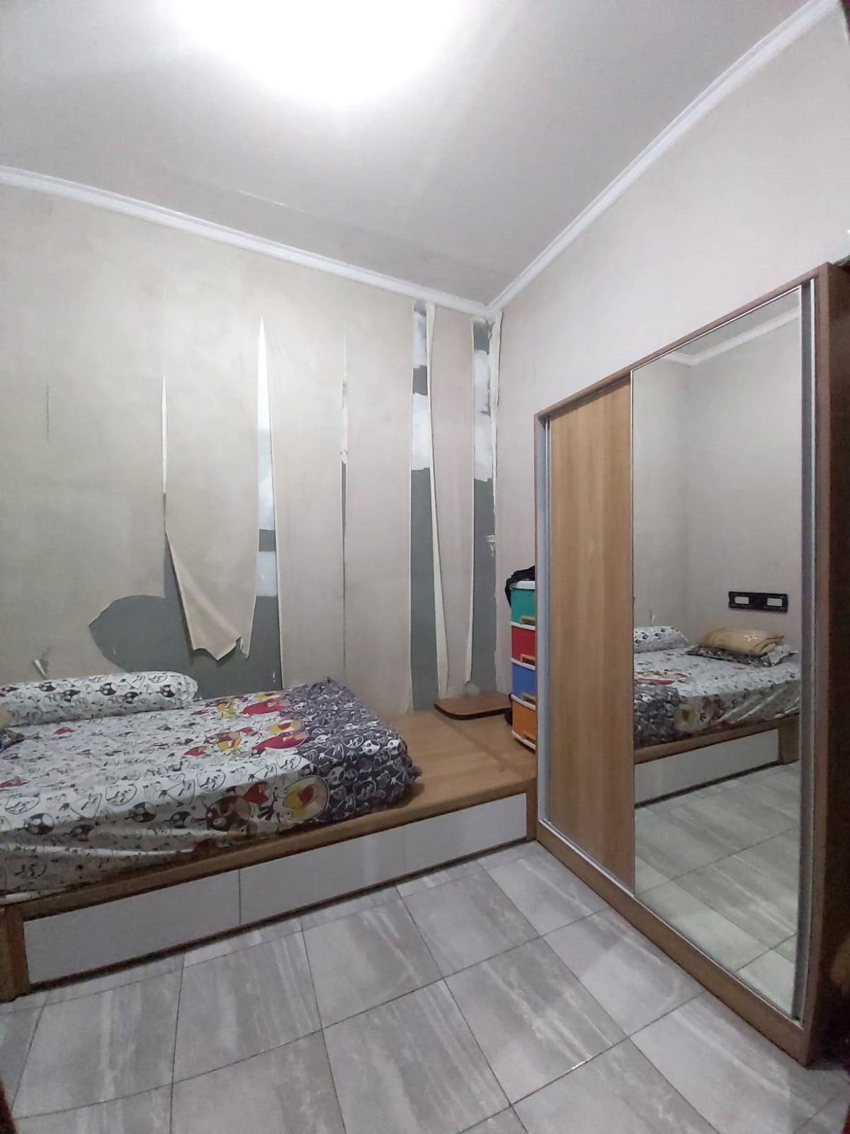 Dijual Cepat Rumah Cluster Bulevar Hijau Harapan Indah Bekasi - 12