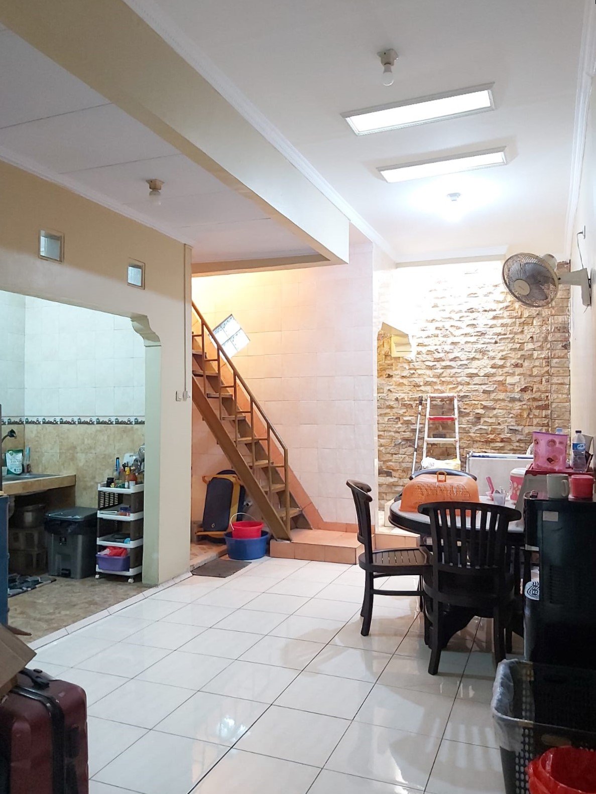 Dijual Cepat Rumah Cluster Bulevar Hijau Harapan Indah Bekasi - 16