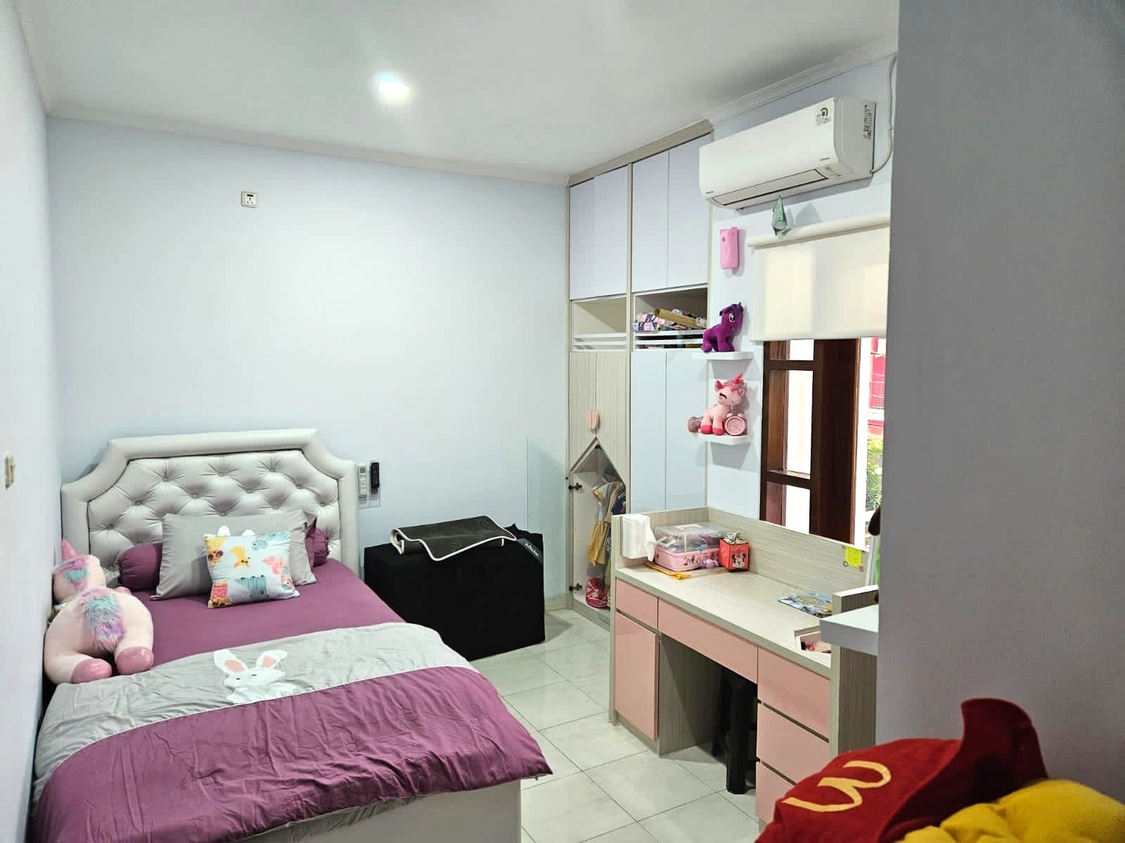 Dijual Rumah Full Renovasi Cluster Harmoni Harapan Indah Bekasi - 12
