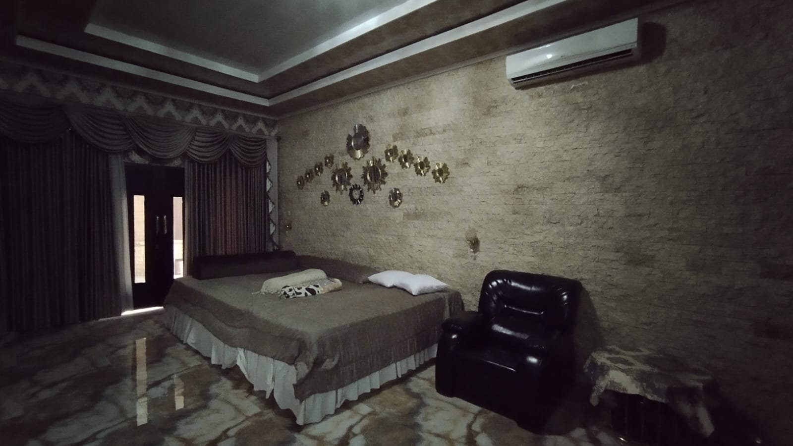 DIJUAL RUMAH DAN GEDUNG PESANTREN - 36