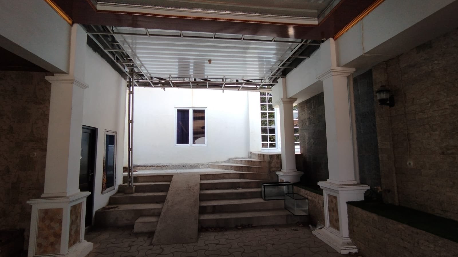 DIJUAL RUMAH DAN GEDUNG PESANTREN - 38