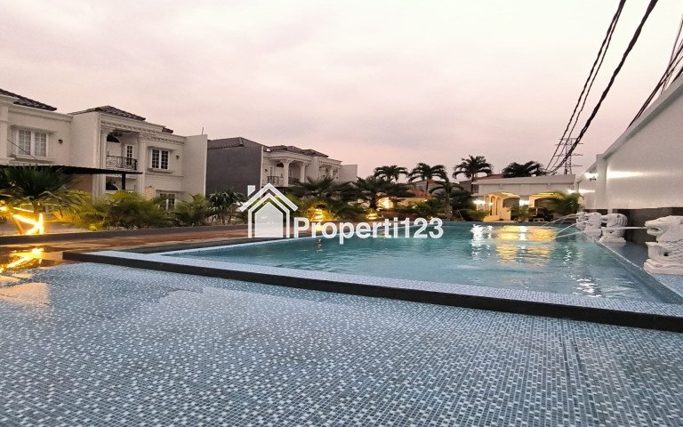 Dijual Rumah Cluster Ada Kolam Renang di Kebagusan Jakarta Selatan - 9