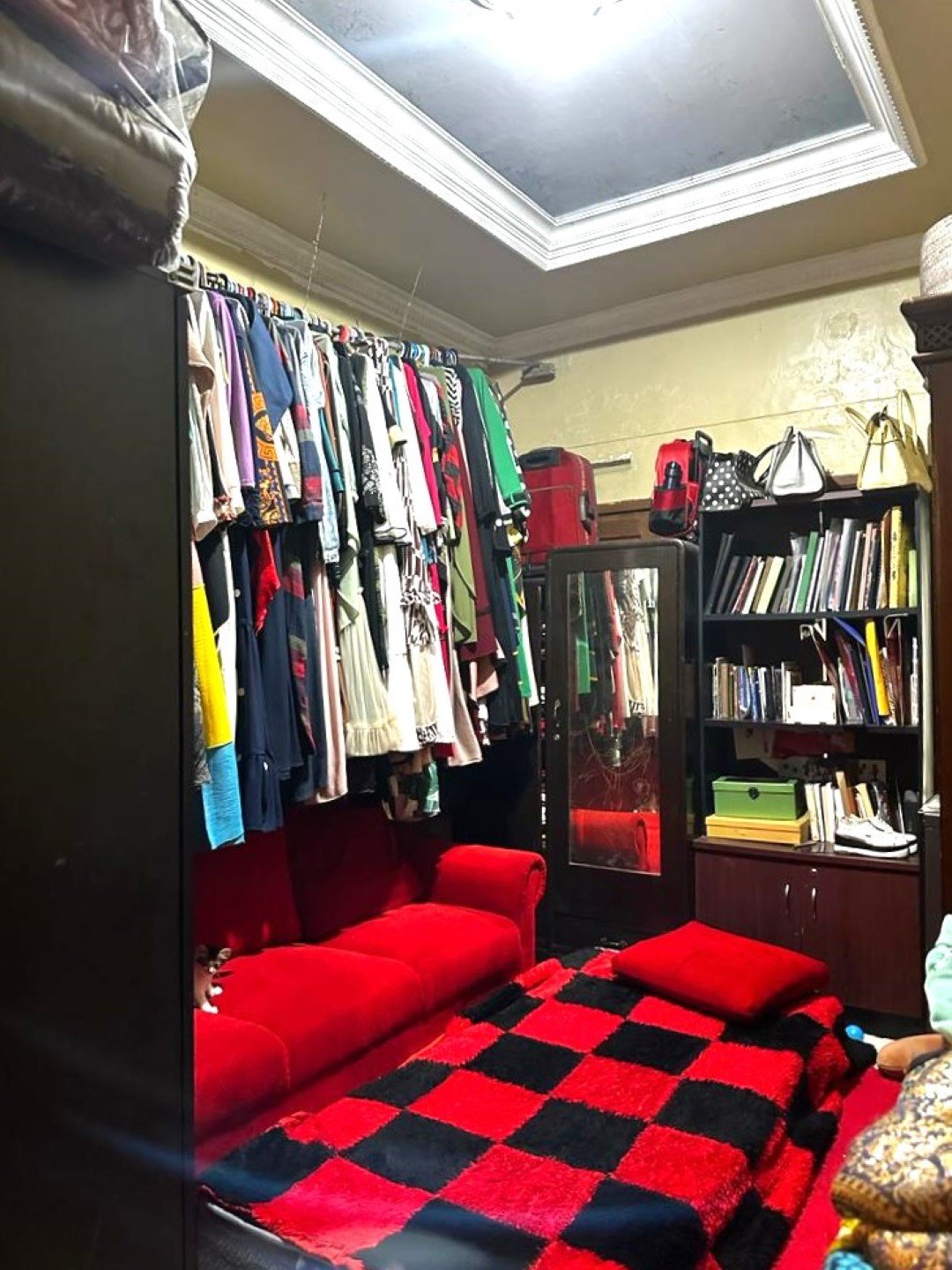 Dijual Rumah Hoek Komplek Puri Cipageran Indah 1 Cimahi Utara - 16