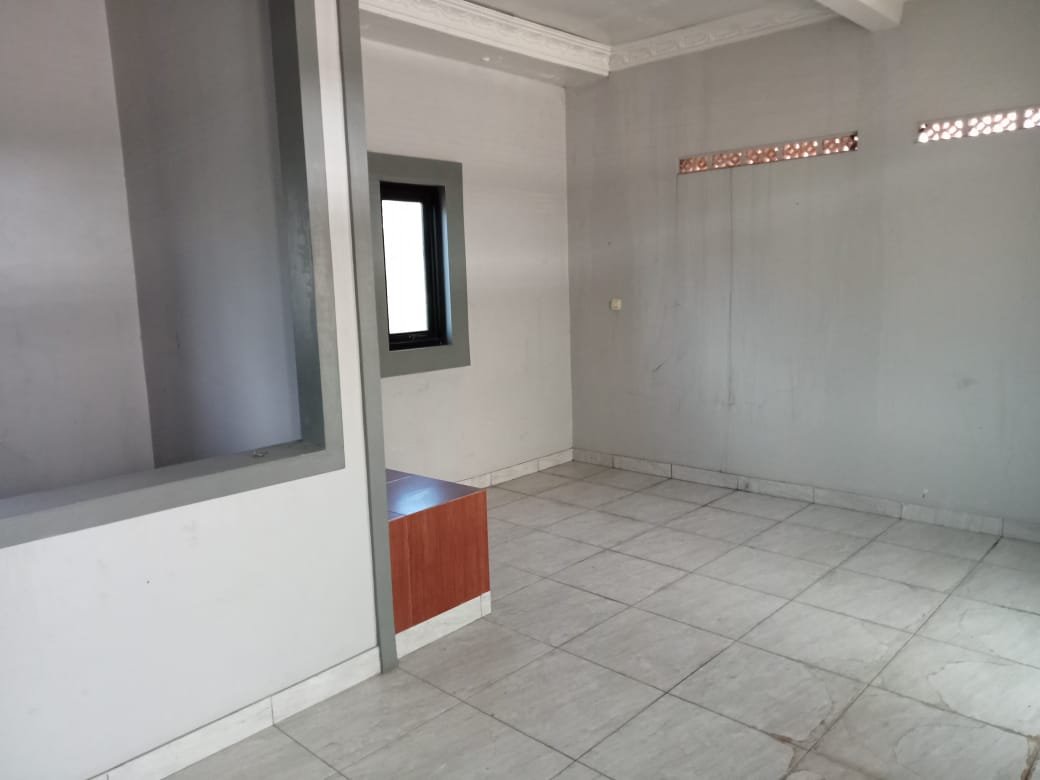 Dijual Rumah Pinggir Jalan Raya Kutawaringin Jelegong Bandung - 15