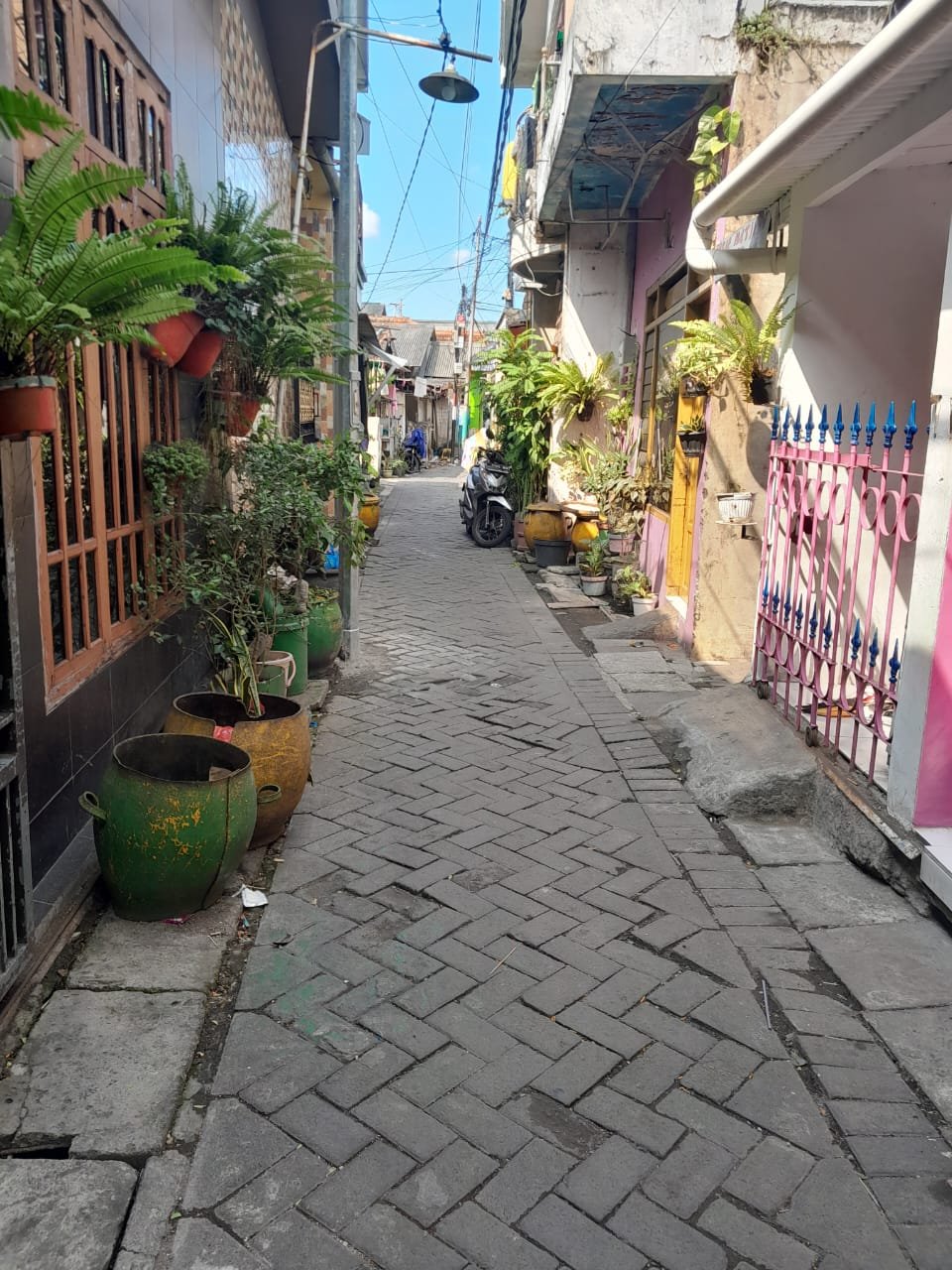 Rumah Kampung Siap Huni Bonus Tempat Usaha Lokasi Banyu Urip Lor Surabaya Pusat - 6