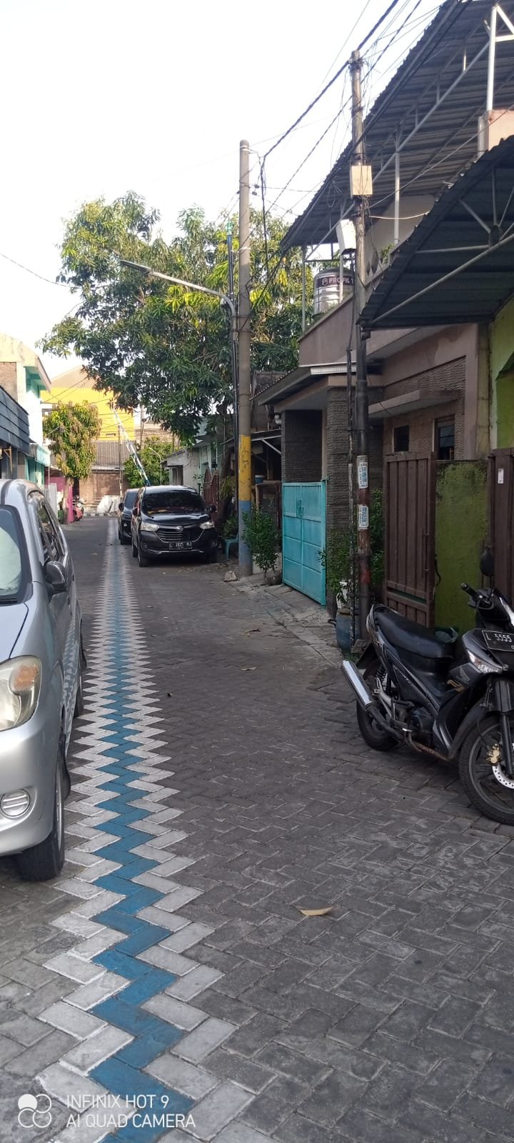 Rumah Siap Huni Lokasi Griya Kebraon Surabaya Barat - 14