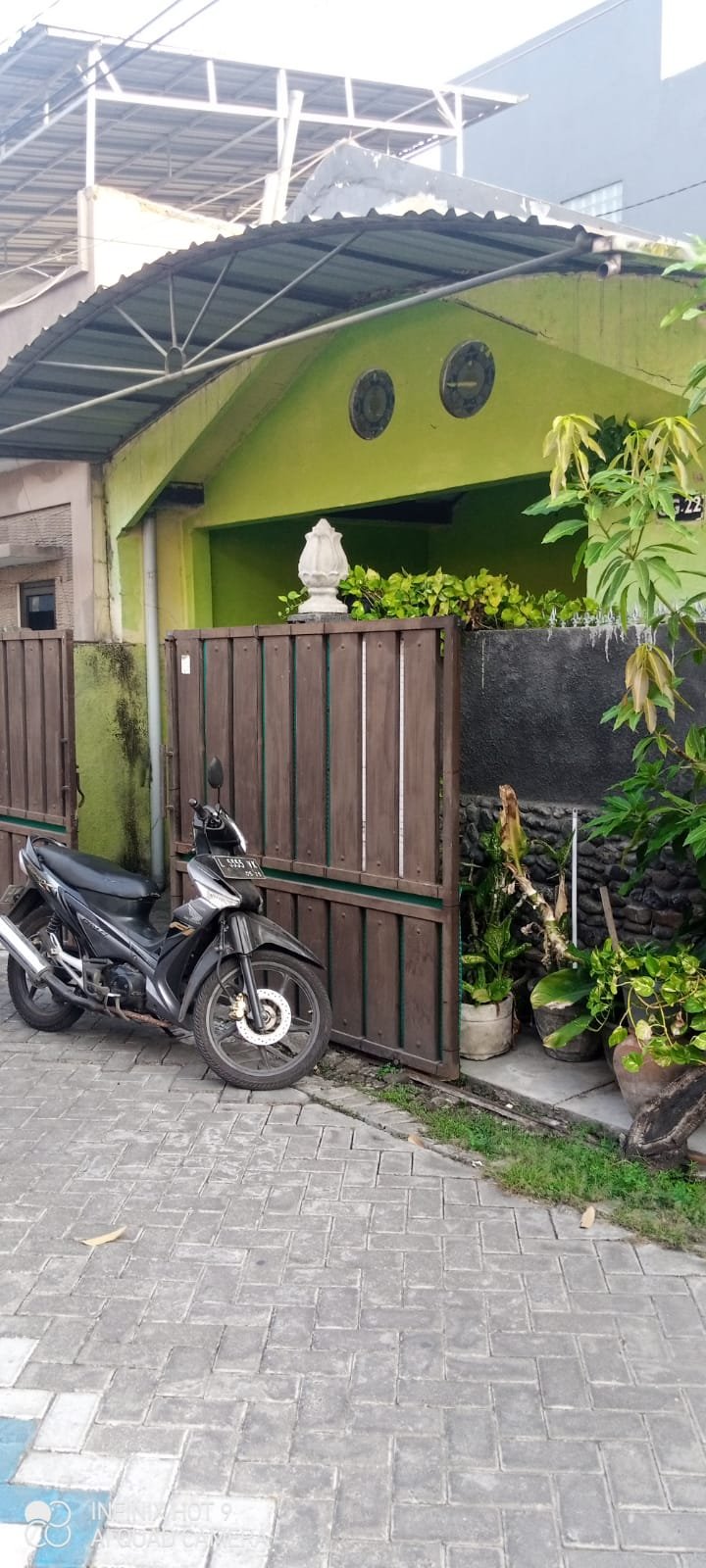 Rumah Siap Huni Lokasi Griya Kebraon Surabaya Barat - 4