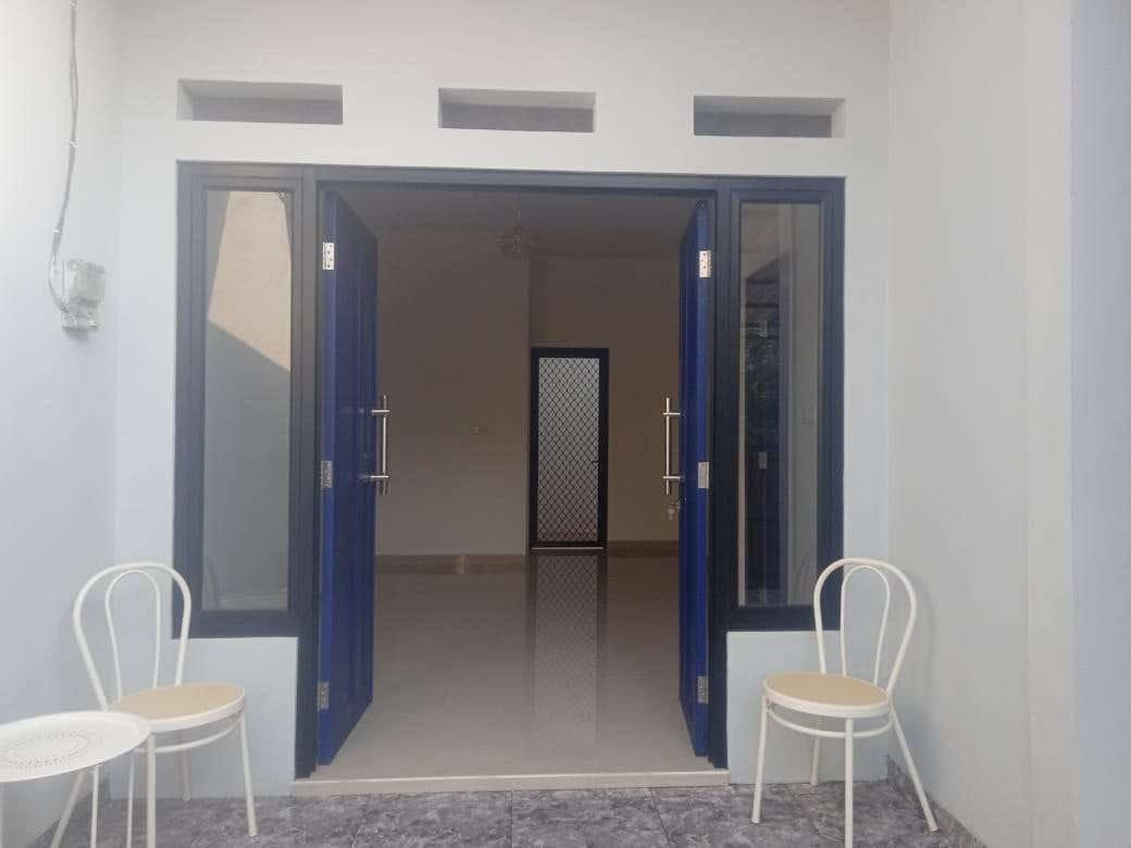 Rumah Baru Renov Siap Huni - 10