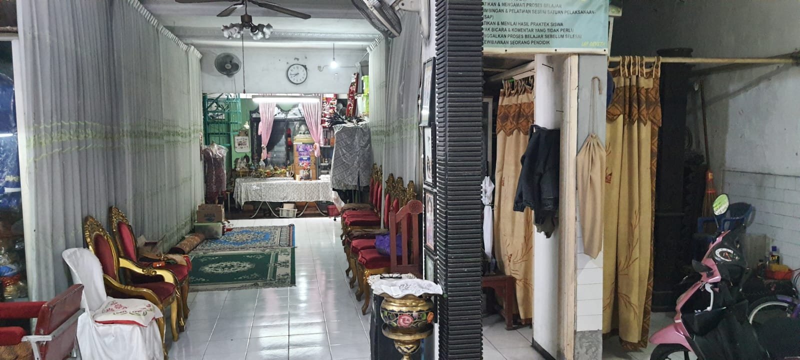 Rumah Siap Huni Tengah Kota Surabaya Lokasi Jetis Surabaya - 4