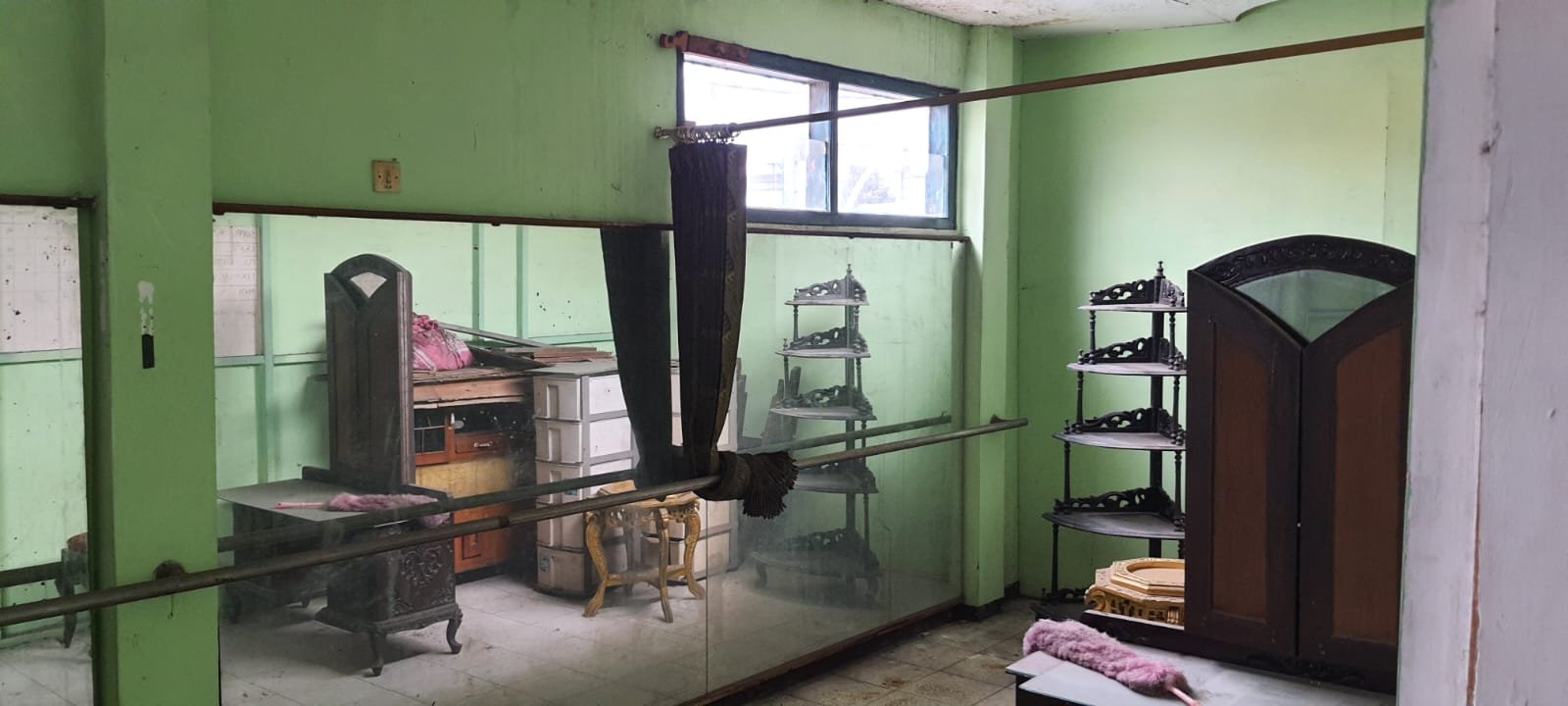 Rumah Siap Huni Tengah Kota Surabaya Lokasi Jetis Surabaya - 18