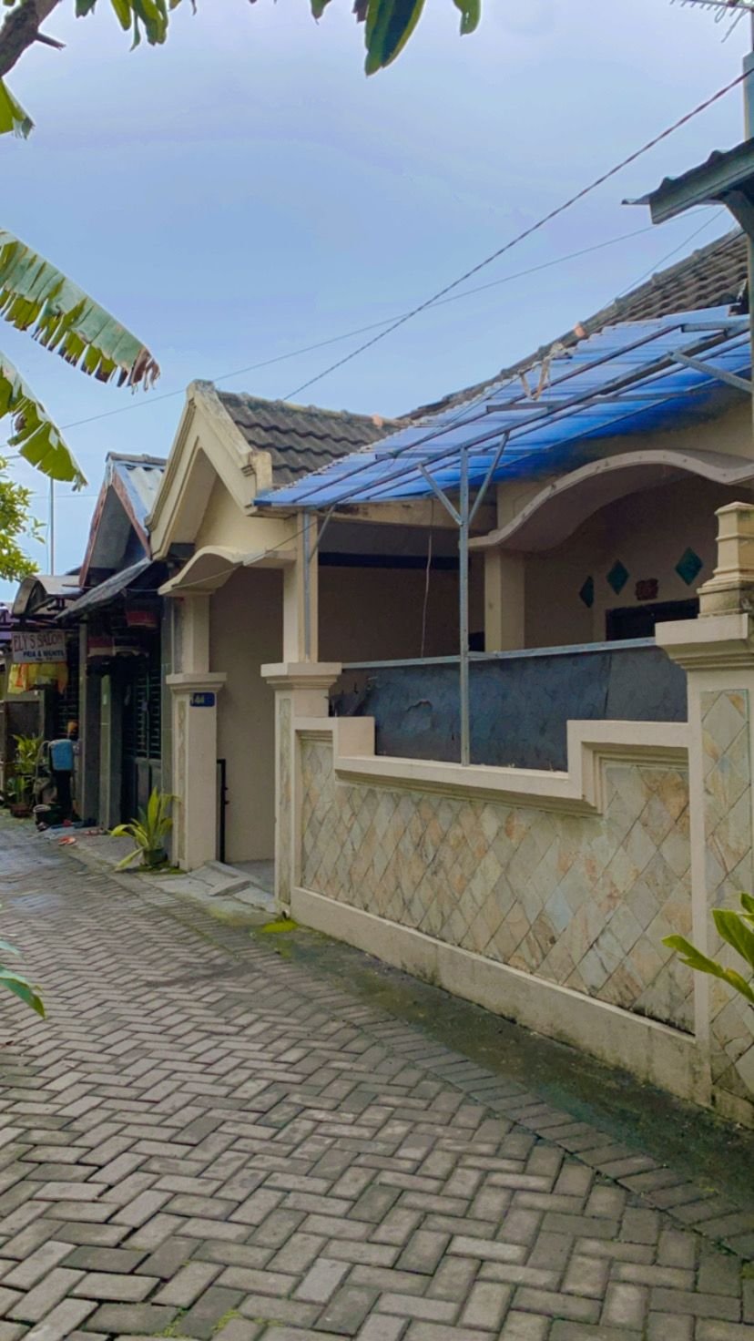 Jual Rumah Siap Huni, Kavling Bumi Gedangan, Sidoarjo - 2