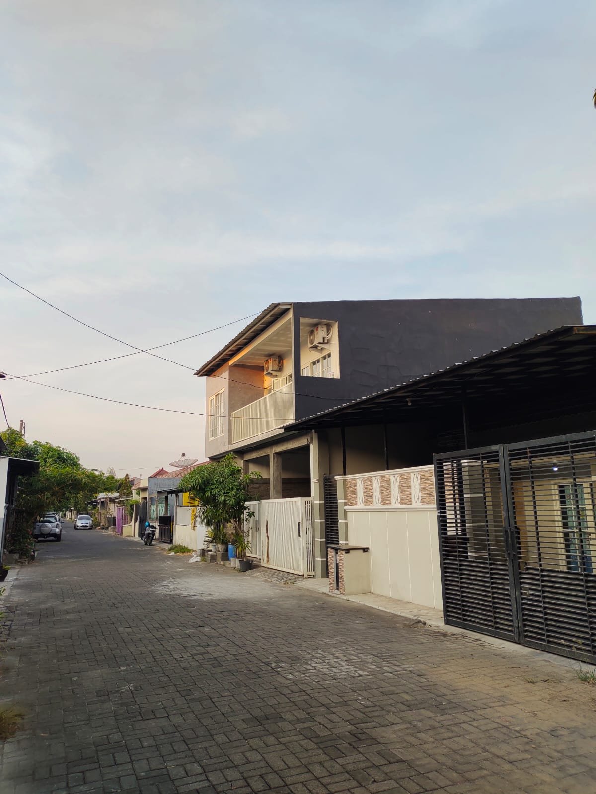 Dijual rumah Bagus, bangunan 2 Lantai (Dekat Bandara Juanda) - 2