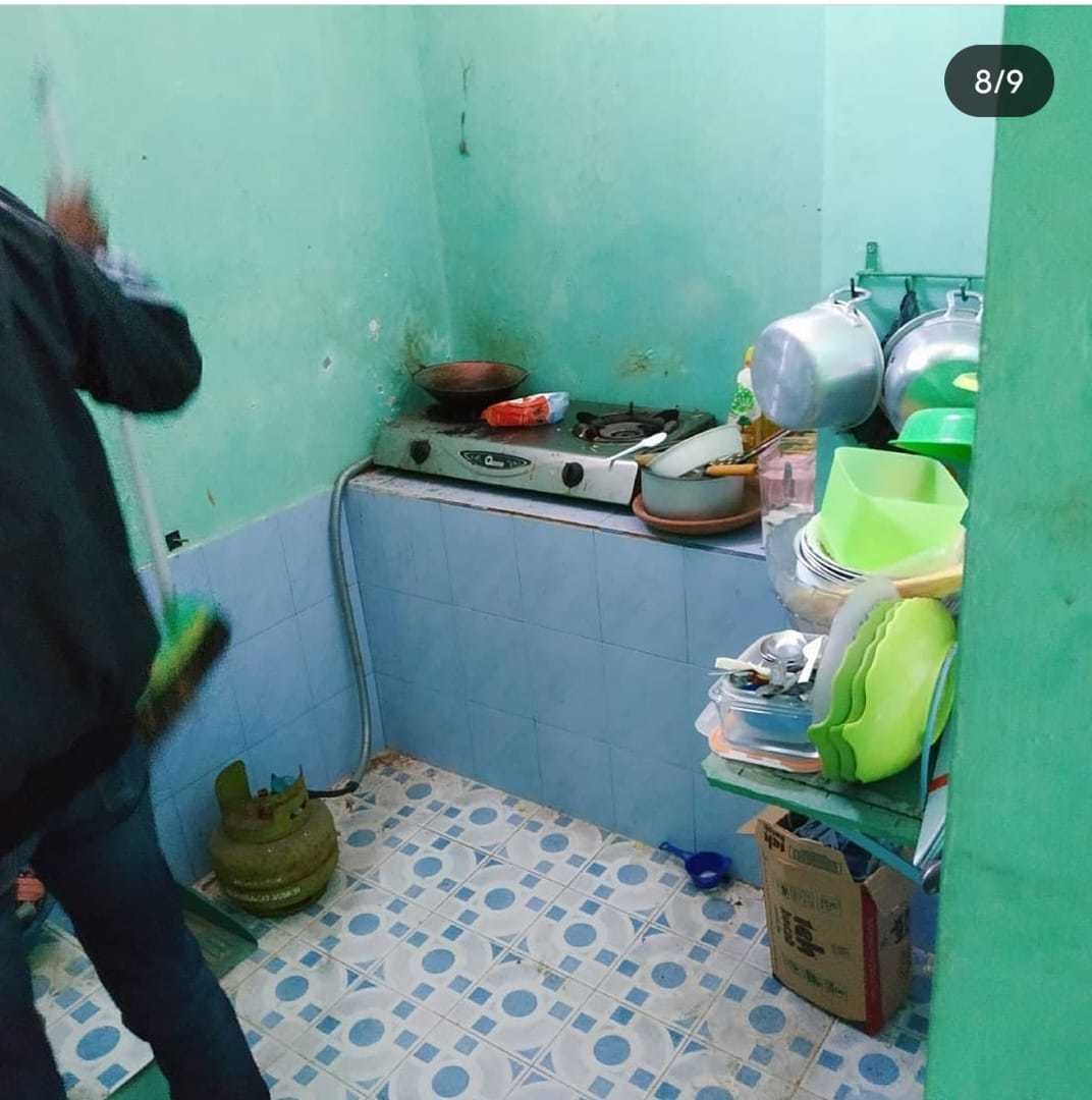 Rumah Siap Huni Bangunan Masih Bagus Lokasi Perum Dinari PPS Gresik - 8