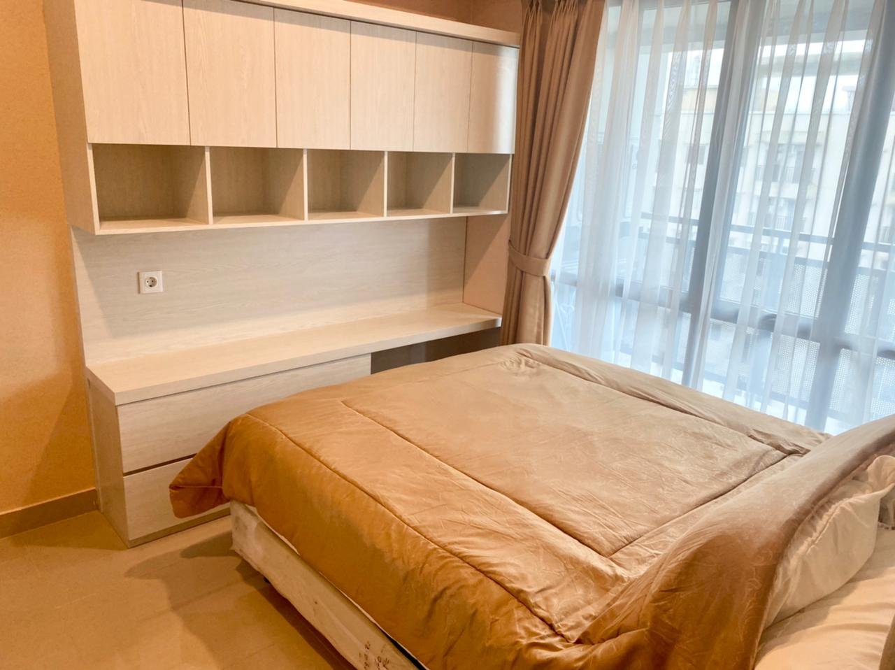 Disewakan Murah 1 BR Apartemen BELLEVUE PLACE Jln. MT. Haryono Jakarta Selatan - 8