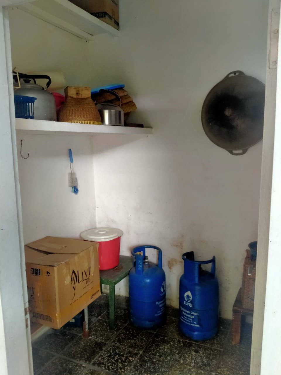 RUMAH HITUNG TANAH DI JALAN KH. ABDUL HALIM MAJALENGKA JAWA BARAT - 10