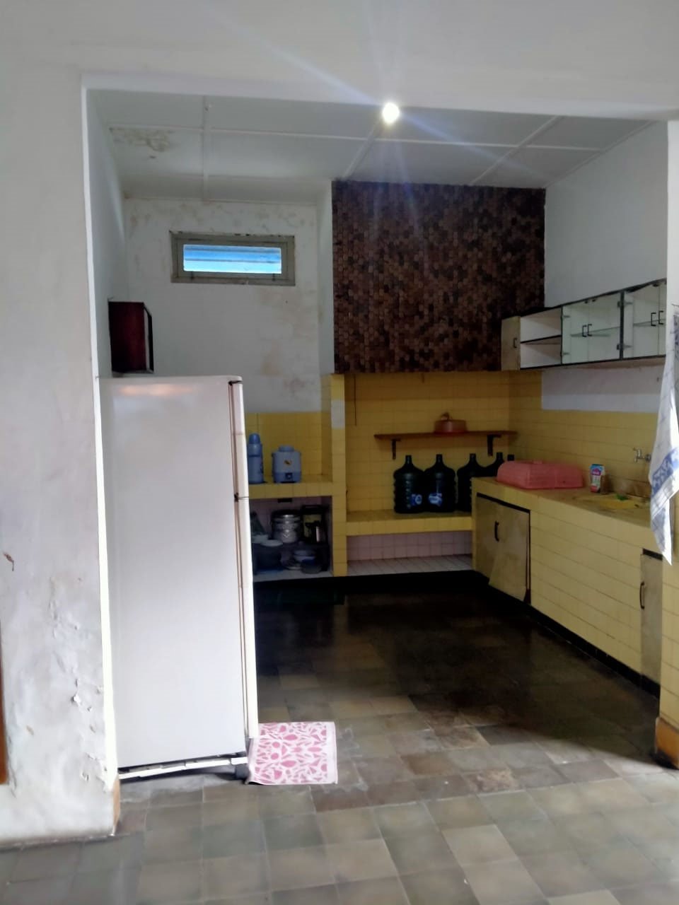 RUMAH HITUNG TANAH DI JALAN KH. ABDUL HALIM MAJALENGKA JAWA BARAT - 7
