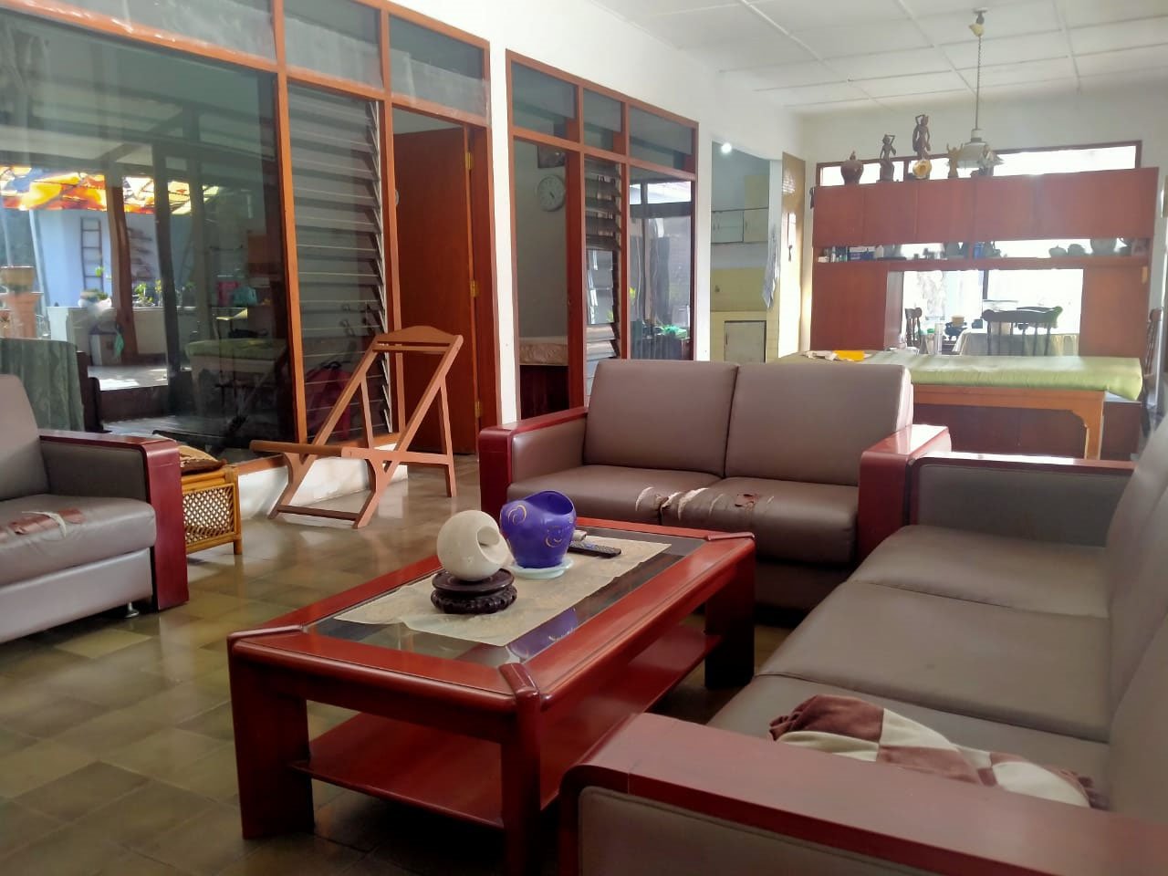 RUMAH HITUNG TANAH DI JALAN KH. ABDUL HALIM MAJALENGKA JAWA BARAT - 4