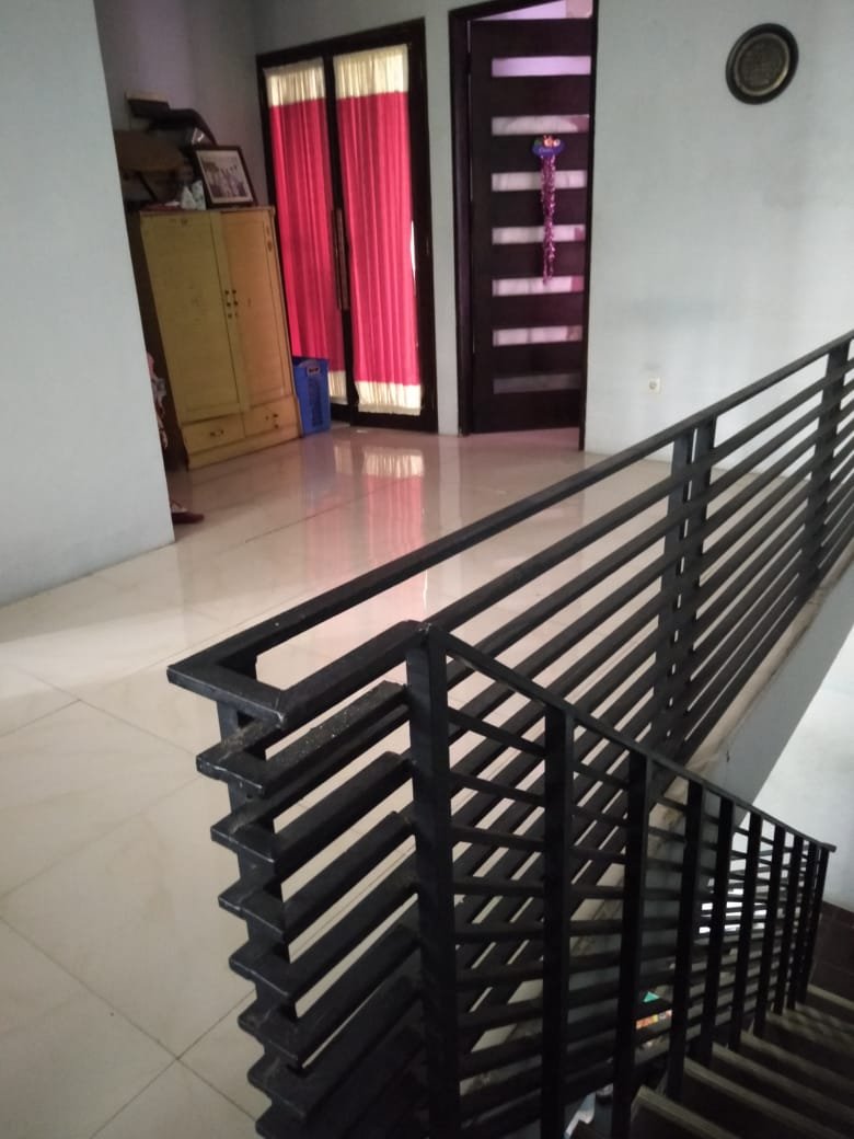 Dijual Rumah Hook di Jln Poltangan Pasar Minggu Jakarta Selatan - 7