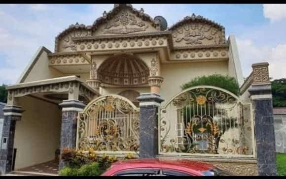 Di Jual Rumah Classic Modern, Lokasi Araya, Malang - 2