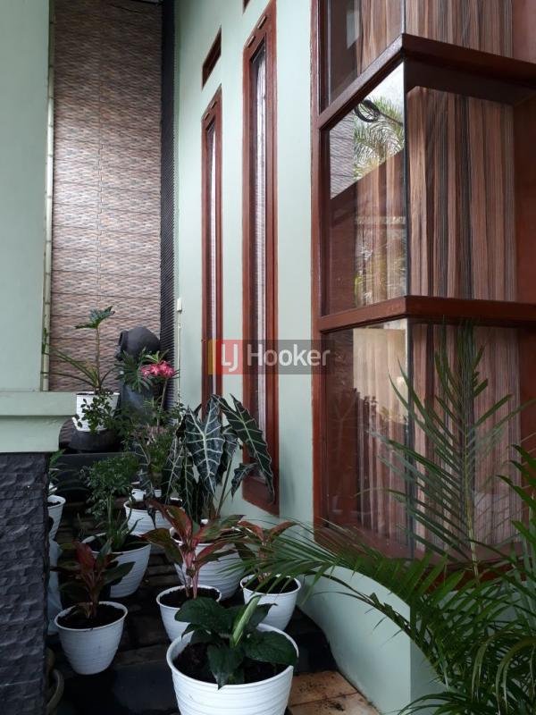 dijual rumah indah dan nyaman harga tejangkau - 3