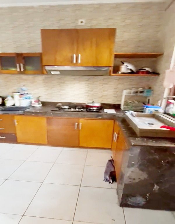 Villa Disewakan 2 Lantai di Canggu Bali Dekat Pantai Canggu Bali, Pantai Seseh, Pantai Batu Bolong, Pantai Pererenan, Pepito Market Canggu Bali - 23