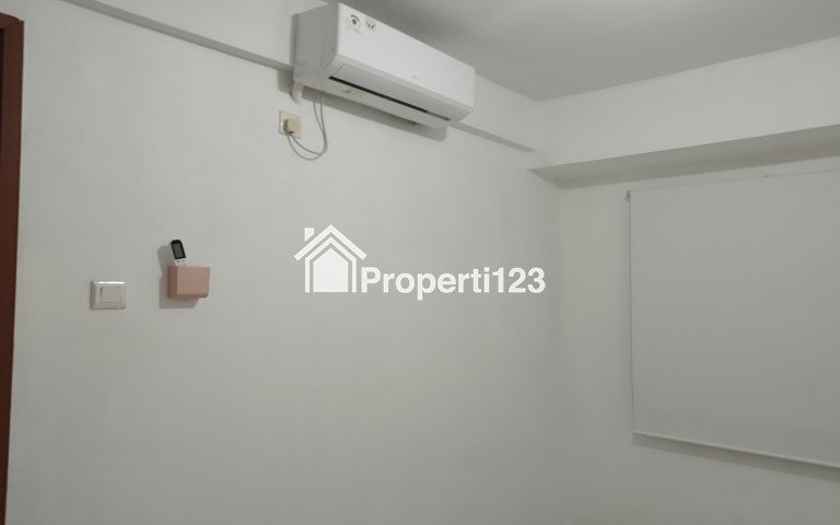 Sewa Apartemen Jakarta Barat 2 BR Istimewa - lantai rendah - strategis - 1