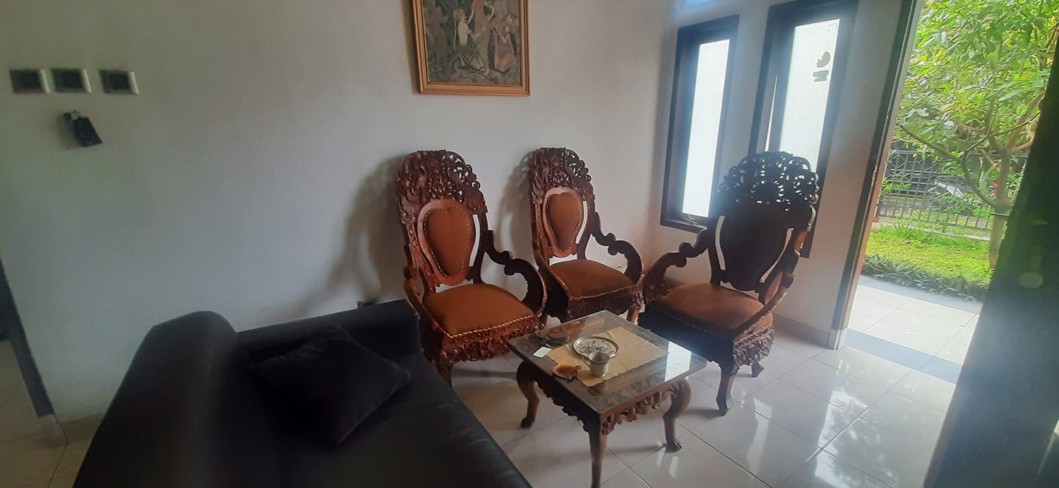 RUMAH MODERN CLASSIC DI ARCAMANIK BANDUNG - 15