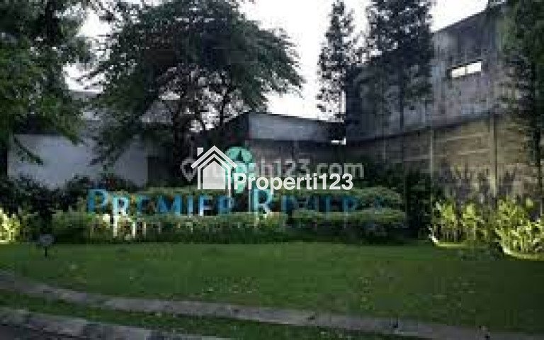 Dijual rumah siap huni 2 lantai di Premier Riviera , Jakarta Timur - 5
