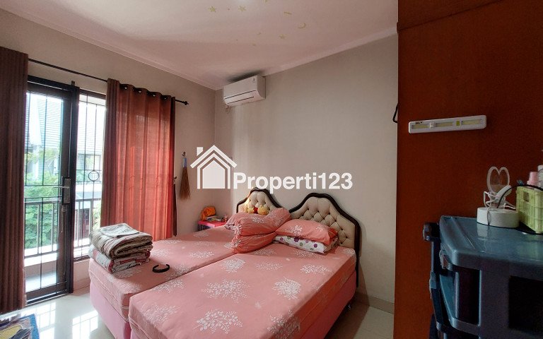 Dijual Rumah 2 lantai siap huni dalam cluster Premier Riviera, Jakarta Timur - 3