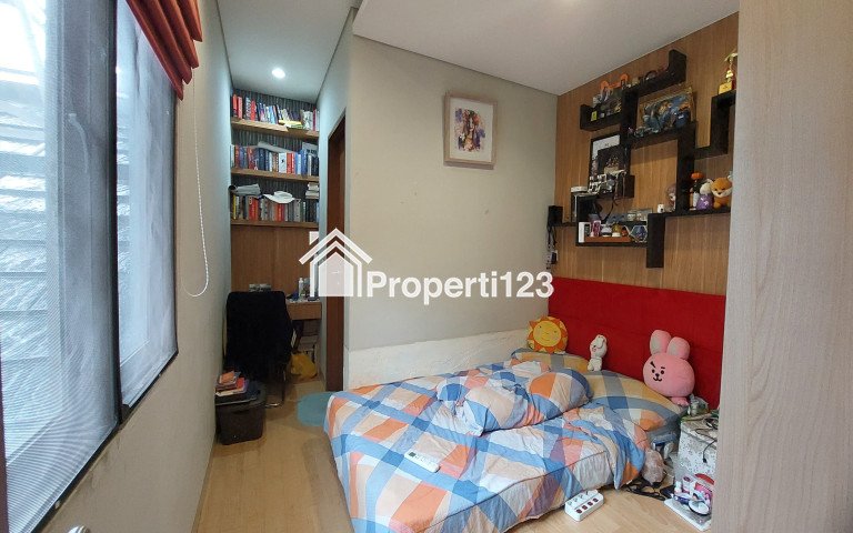 Dijual Rumah 2 Lantai Siap Huni di Lokasi Strategis Premier Riviera - 6