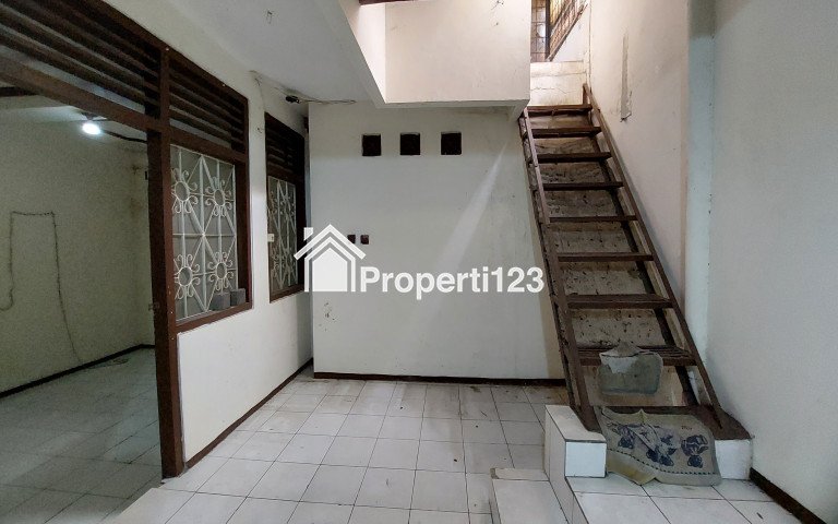 Dijual Rumah 2 Lantai, Lokasi Strategis Pelepah Kuning Kelapa Gading - 4