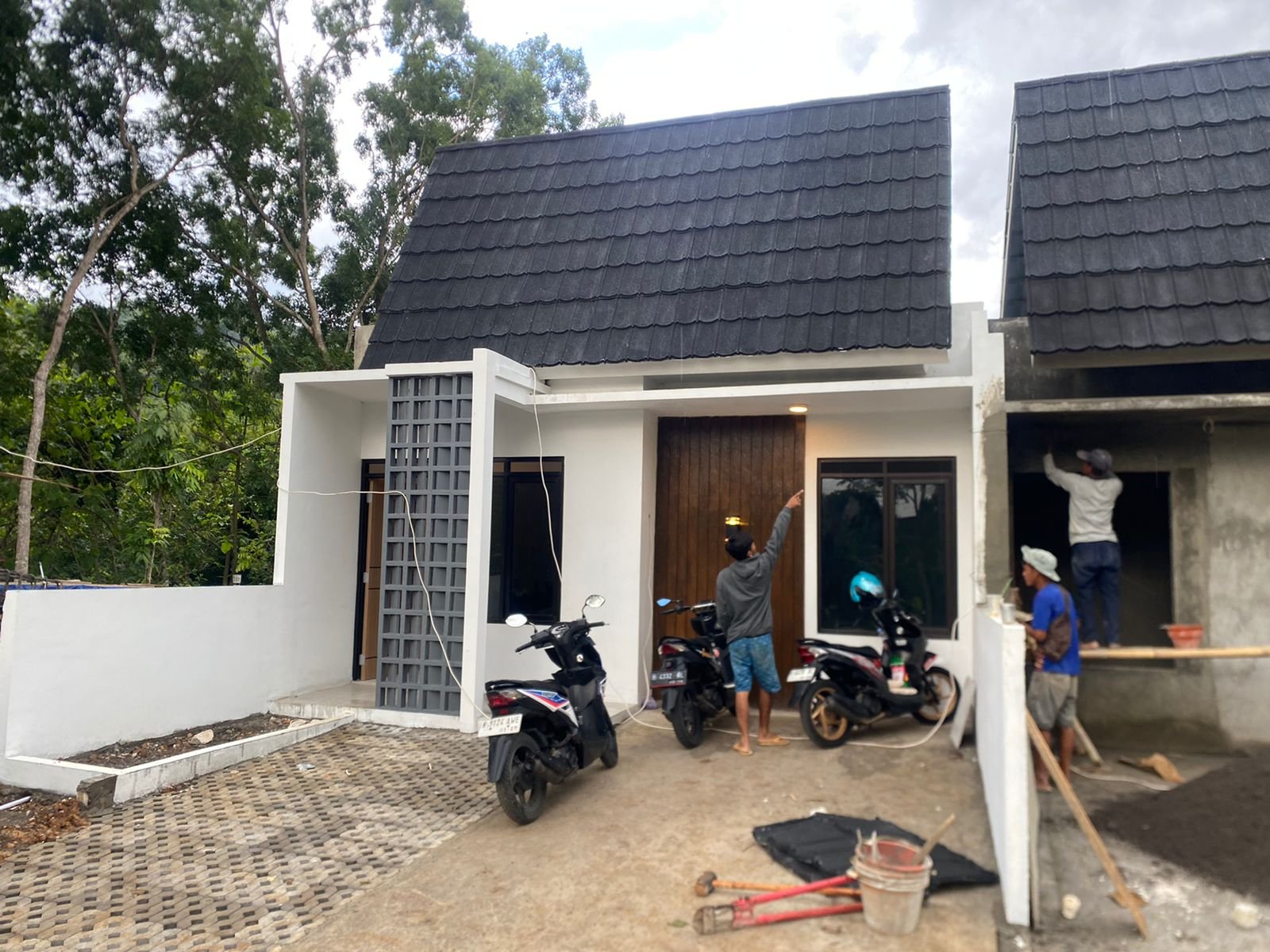 RUMAH CANTIK MINIMALIS SIAP BANGUN GRIYA ALTON DOBLANG - 11