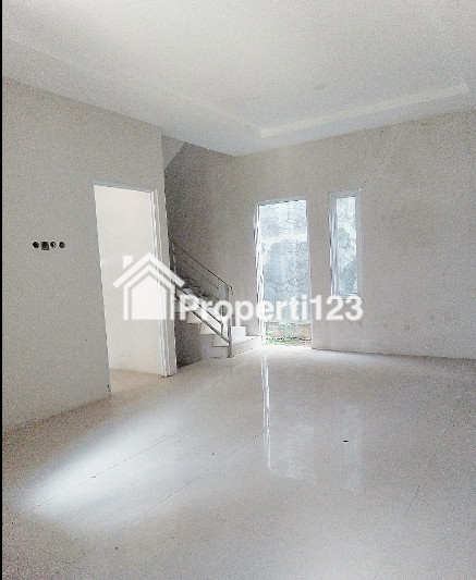 Rumah 2 Lantai di Jatibening Pondok Gede Cikunir - 1