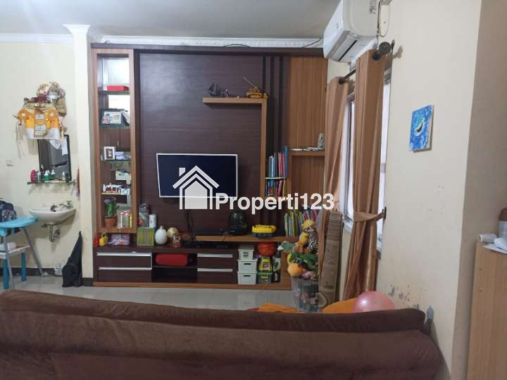 Rumah Minimalis Dekat Exchange Mall Bintaro Dan Stasiun Jurangmangu Bebas Banjir - 4