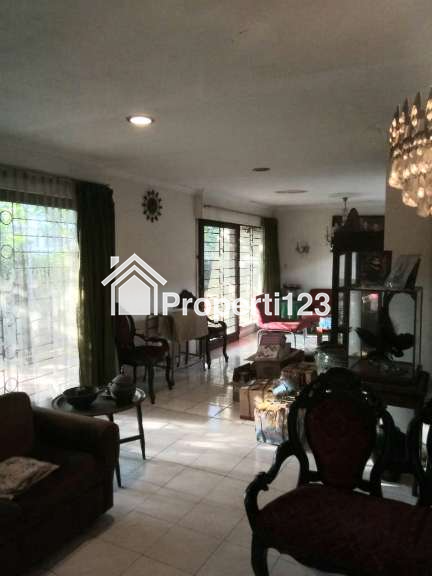 Dijual Rumah Hoek 2 Lantai di Kayu Putih , Jakarta Timur - 3