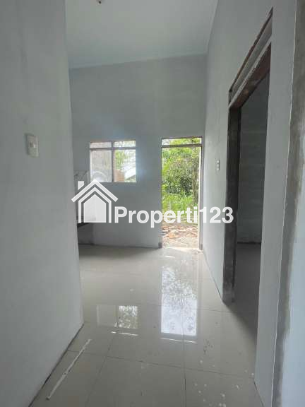 Rumah dijual dekat Kelambir V, bisa ke pintu Toll Helvetia dan Semayang Medan - 1