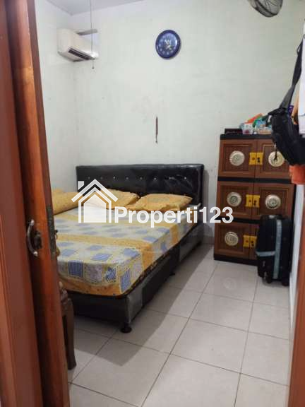 Jual Rumah 2 Lantai Dekat Mall Sumarecone Bekasi - 8