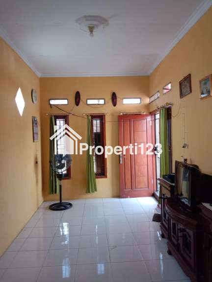 Jual Rumah 2 Lantai Dekat Mall Sumarecone Bekasi - 9