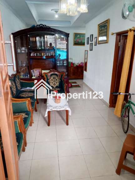 Jual Rumah 2 Lantai Dekat Mall Sumarecone Bekasi - 4