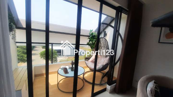 Dijual Rumah Dengan Private Pool Dan Attic Room di Jakarta Timur Unit Terbatas - 9