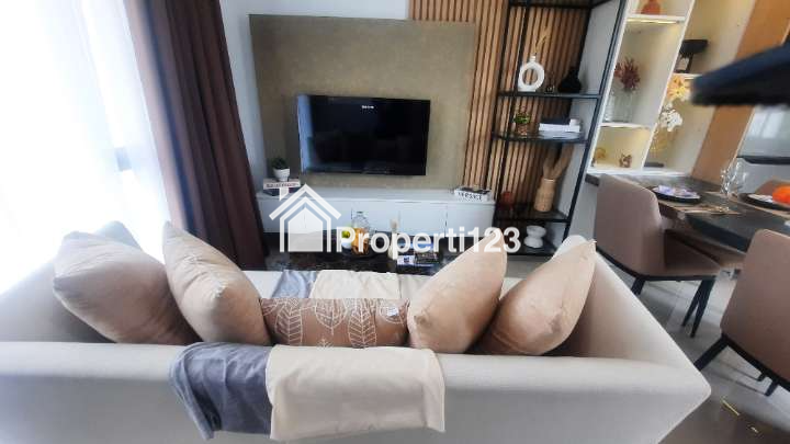 Dijual Rumah Dengan Private Pool Dan Attic Room di Jakarta Timur Unit Terbatas - 4
