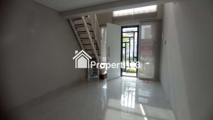 DISEWAKAN Rumah 3 Bedroom Paramount Petals - 14