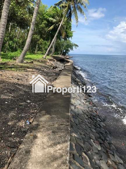 Dijual tanah los pantai 1,6 hektare di Tejakula Buleleng Bali - 6