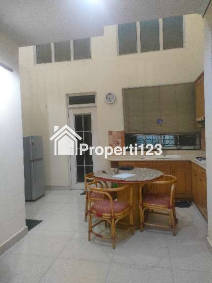 Disewakan rumah type town house di Lippo Karawaci - 2