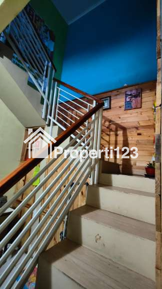 RUMAH MINIMALIS TERAWAT 1,5 LANTAI DI KOMPLEK CILENGKRANG INDAH BANDUNG JAWA BARAT - 8