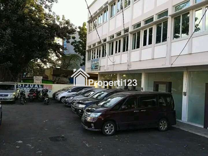 2 Ruko Per 3 Tahun Jatiwaringin Galaxy Jatiasih - 1
