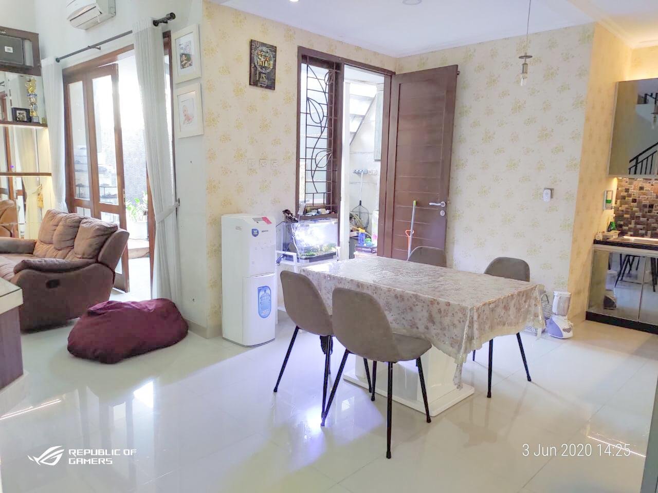 Dijual Rumah Mewah dengan Konsep yang Nyaman dan Bernilai Investasi , Tangerang Selatan,Banten - 12