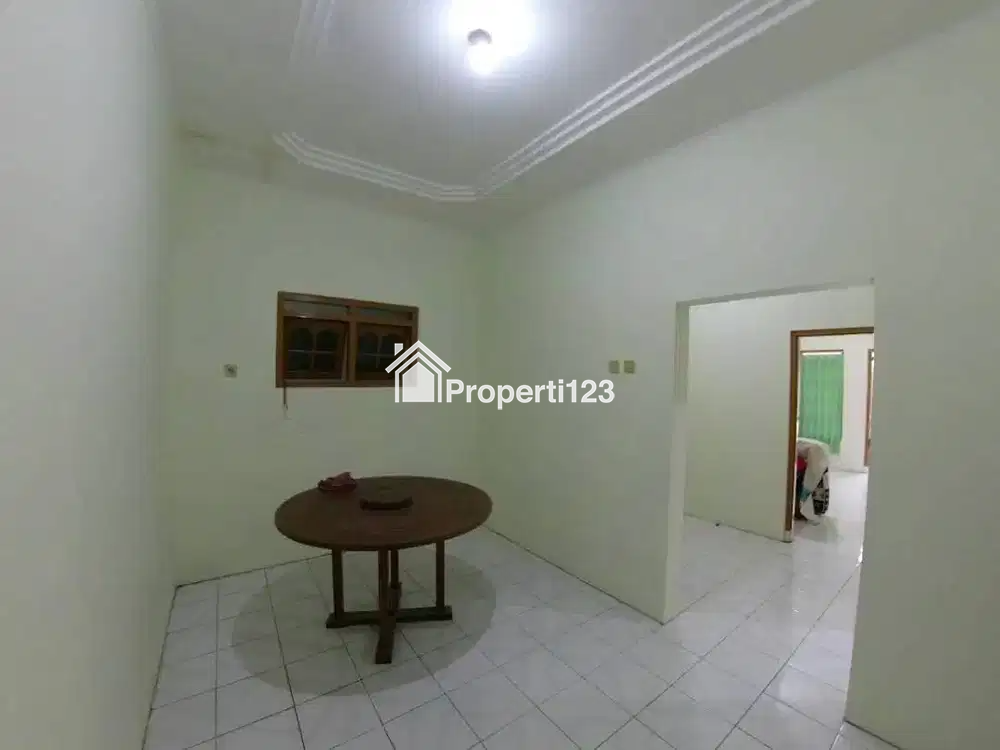 Disewakan Rumah Pinggir Jalan Utama Japunan-Glagah - 4