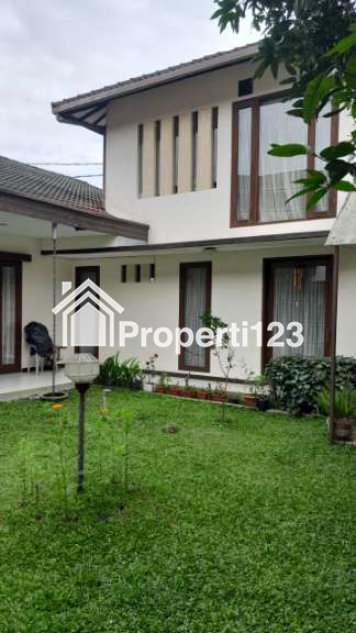 RUMAH DIJUAL PLUS KOSAN 2 LANTAI DEKAT KAMPUS MARANATHA SURYA SUMANTRI BANDUNG JAWA BARAT - 4