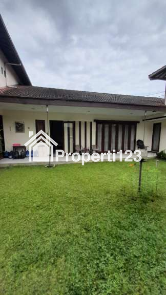 RUMAH DIJUAL PLUS KOSAN 2 LANTAI DEKAT KAMPUS MARANATHA SURYA SUMANTRI BANDUNG JAWA BARAT - 3